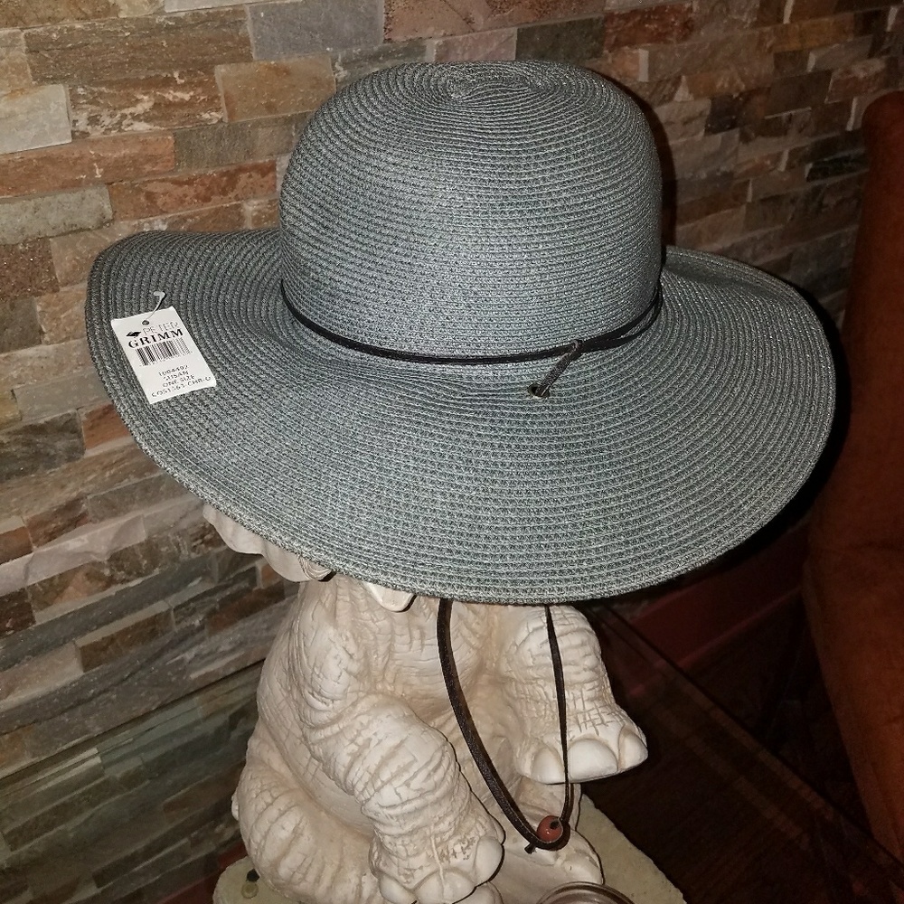 Brand new Floppy hat